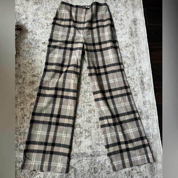 Aritzia wool wide leg pant - Picture 2 of 3